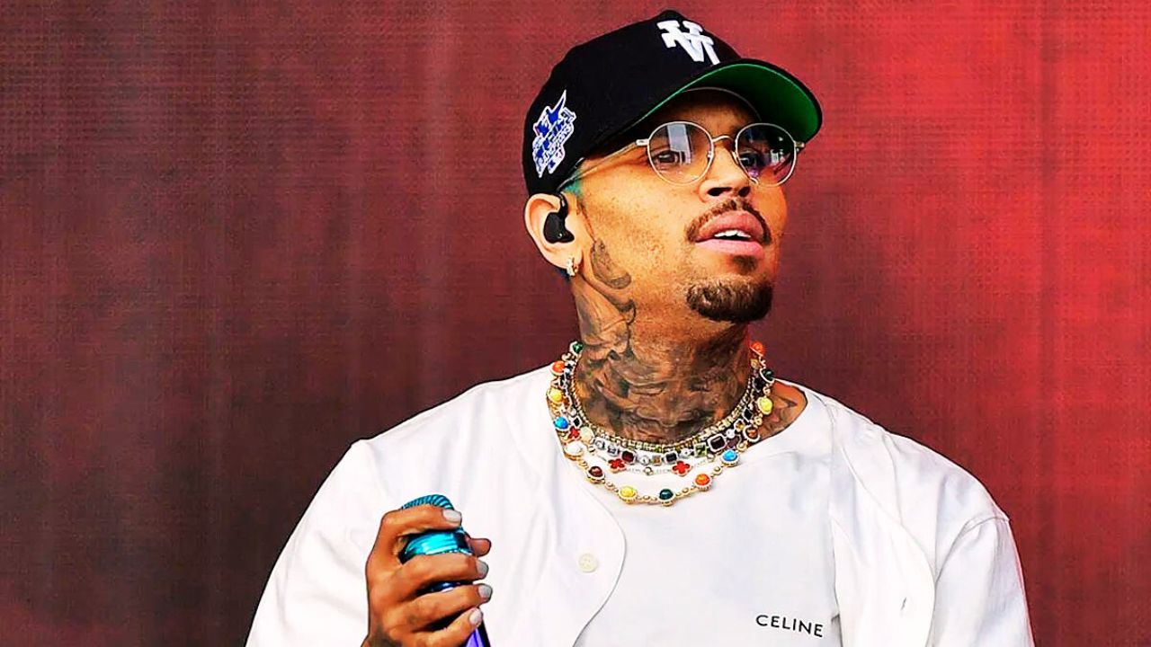 Who Is Chris Brown Dating?