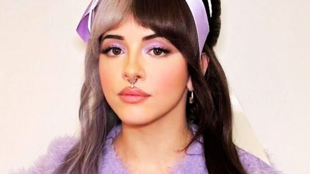 Who Is Melanie Martinez Boyfriend